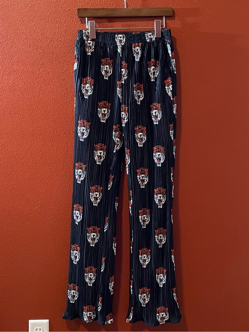 Dressed In Lala Women’s Plisse High Waist Lined Tiger Print Camp Y2K Pants